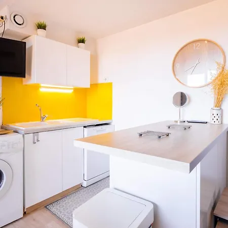 Beautiful & Cosy Flat, Only 5min